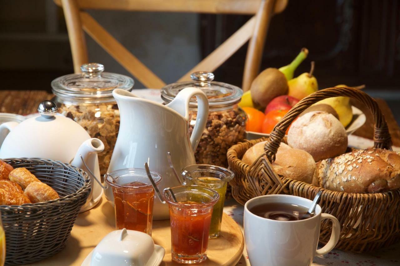 Le Manoir Du Pont Senot Bed & Breakfast Noron-la-Poterie Dış mekan fotoğraf