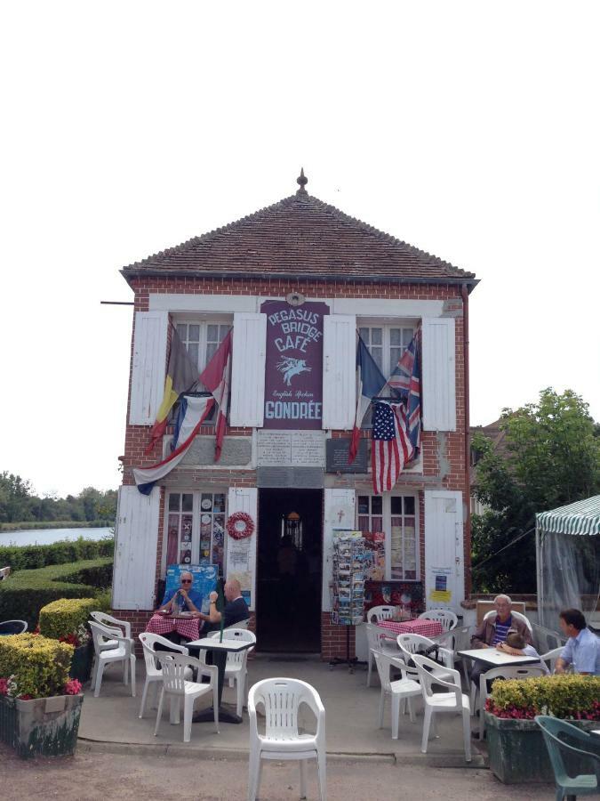 Le Manoir Du Pont Senot Bed & Breakfast Noron-la-Poterie Dış mekan fotoğraf
