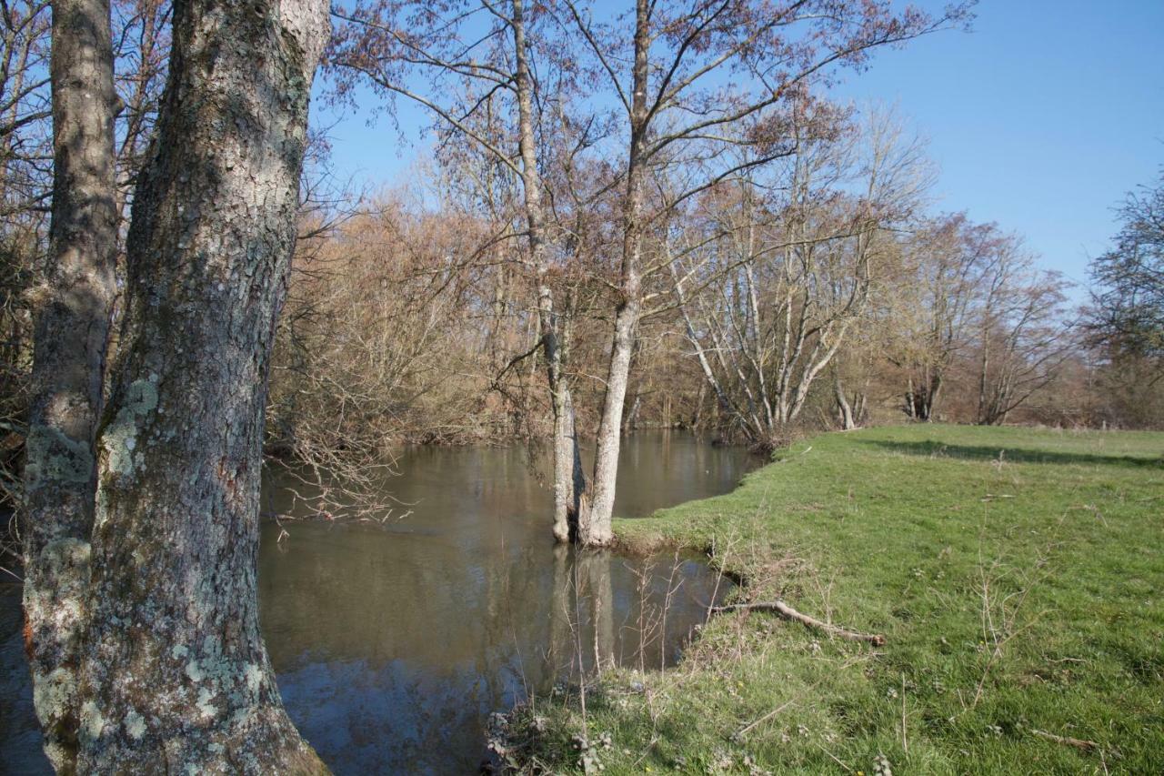 Le Manoir Du Pont Senot Bed & Breakfast Noron-la-Poterie Dış mekan fotoğraf
